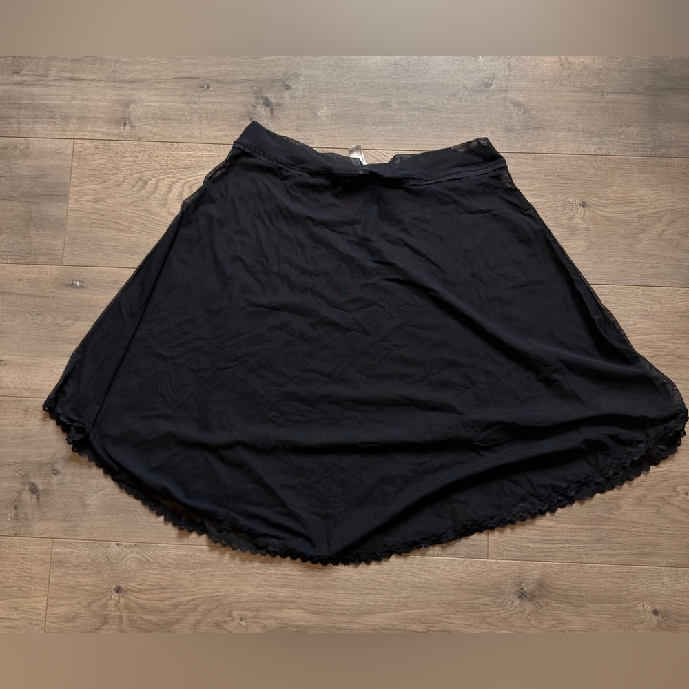 Chic Black Women's Skater Skirt